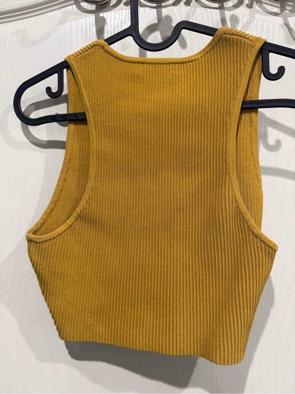 Babaton Yellow Ribbed Cropped Tank - Picture 4 of 4